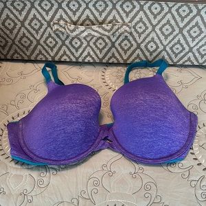 Victoria secret bra, size 38D